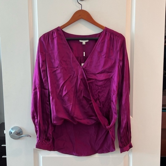 NWT L'AGENCE Silk drape wrap Front Long Sleeve Shirt Size XS - Picture 2 of 11